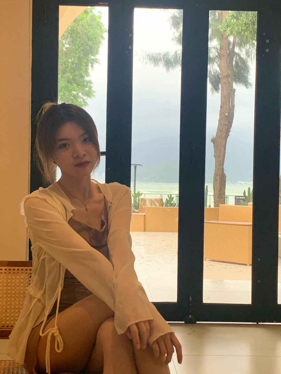 zhans_z's tweet photo. 华南农业大学的19音表专业梁铭珏
vb：Mi_jue 公交车拜金女13632680876 （关了vx搜索 
#华南农业大学 #婊子 #骚 #裸 #裸拍 #曝光 #广州约炮 #报复 #骚女人 #裸聊 #学生 #约炮 #大学生约炮 #大学生 #恶心 #母狗母畜 #渣女 https://t.co/hv59IlRJY6