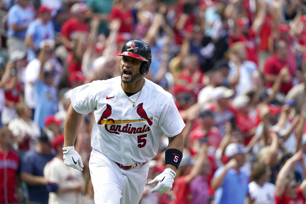 CardsNation13's tweet photo. There are few things better in sports than an Albert Pujols HR swing. https://t.co/Ldw7nQOomX