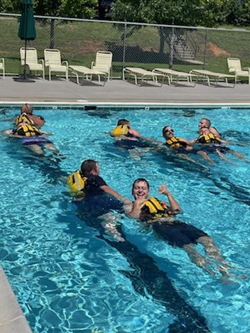 LouisaFEMS tweet media