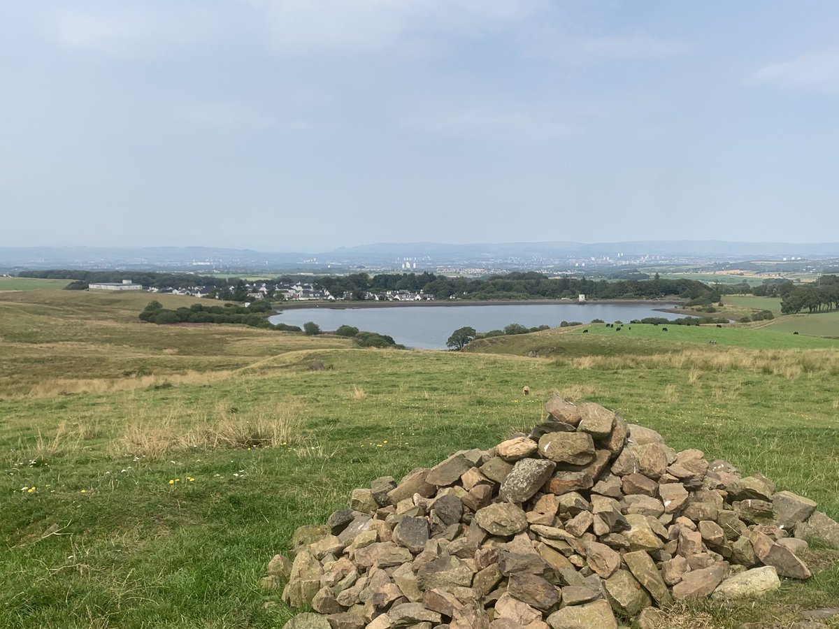 Todays run up to the cairn was hot 🥵 Colours a plenty in beautiful Eaglesham.