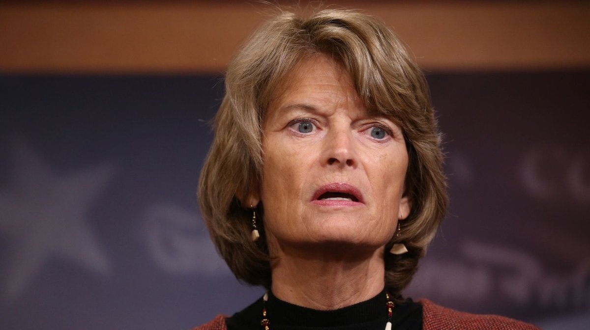 Junemom47's tweet photo. Liaa Murkowski must go! She's perhaps the worst RINO ever!

She votes with Democrats on every social issue! She votes however Susan Collins tells her to vote! 😳 https://t.co/ahYYOBqqDN