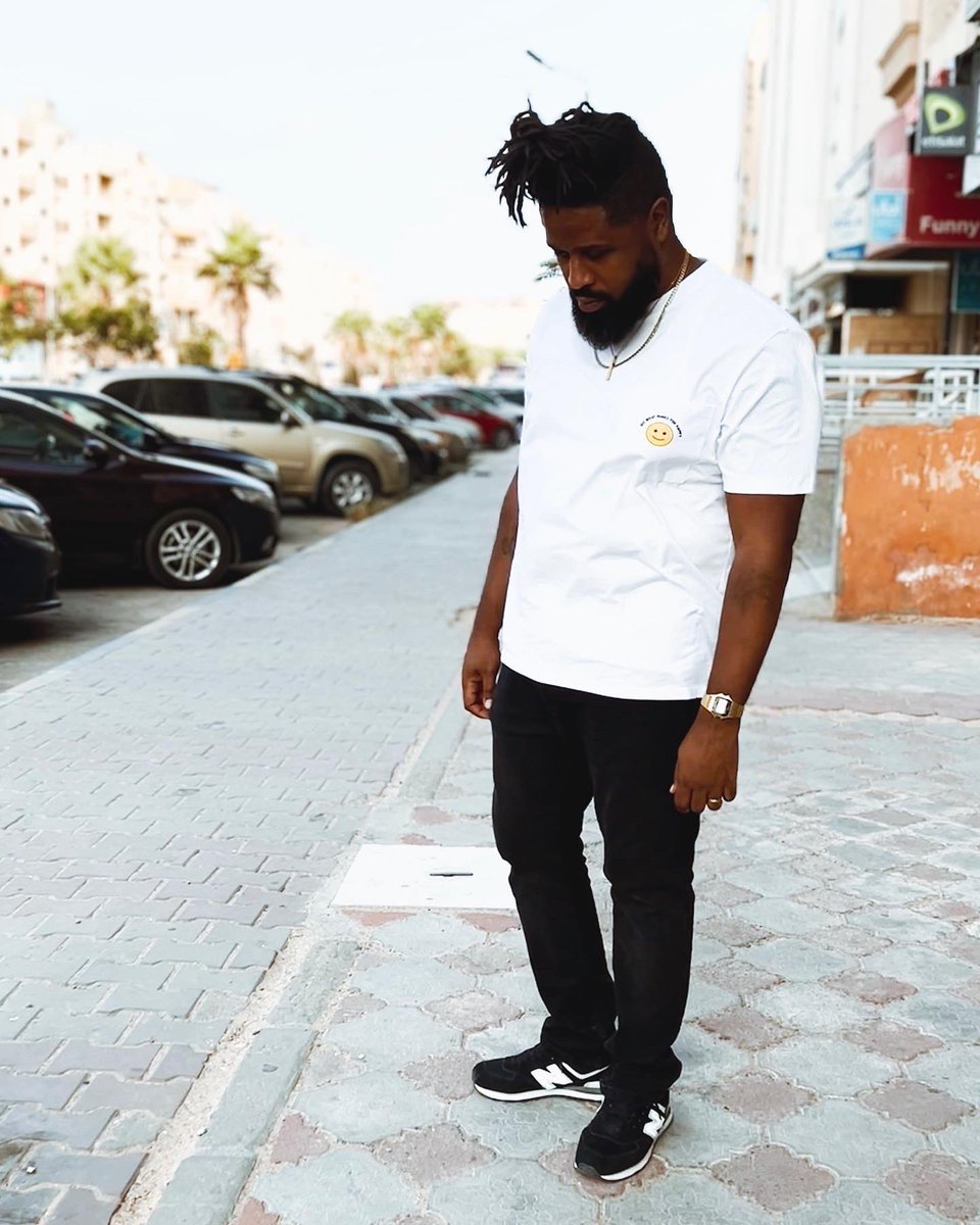 eshonburgundy's tweet photo. “Y’all still believe that lie that we were randomly captured/
That's prophecy for God’s children, that wound is massive/
Our hearts fractured, they rinsed our heritage in acid/
Yah woke me up, I bought a Smith &amp; Wesson, it’s plastic” 
-Eshon “Staircases” prod by Conductor #Africa https://t.co/t9xLiTXiMC