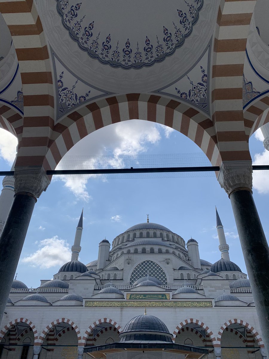 Ange_Sp's tweet photo. No me repongo de todo lo bonito de Estambul. Las expectativas eran altas pero es que...
Una parte de mi ♥️ se ha quedado a orillas del Bósforo ✨ https://t.co/Lm5R86Gp0t