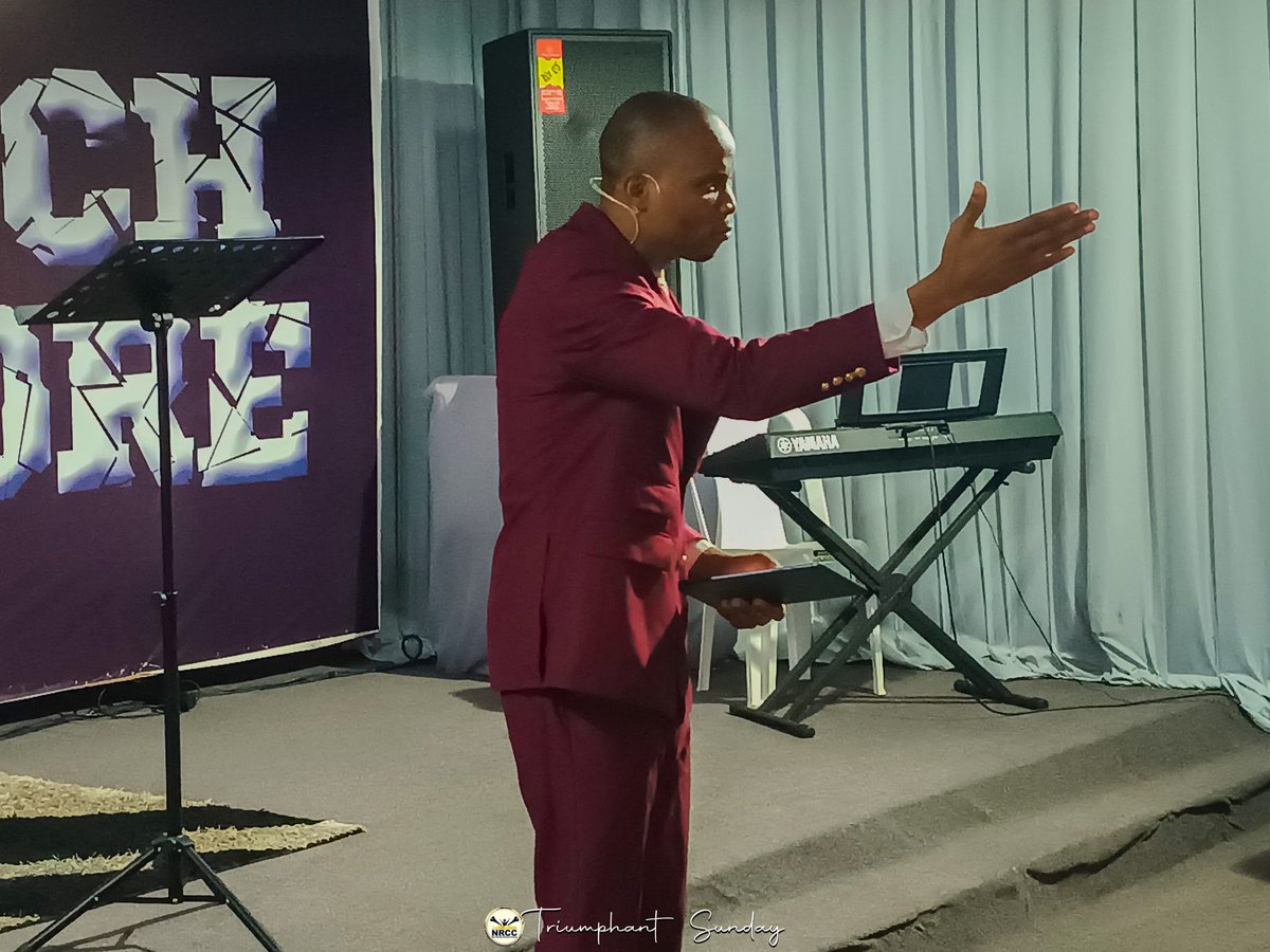 nrccibadan's tweet photo. Glory to God!!!
Triumphant Service was awesome.
We learnt that as a child of God, we must be an imitator of our Father (God) through our Lord Jesus Christ who is the first born.
#sundayservice
#imitatorsofGod
@nrccibadan https://t.co/jBedQhB7Fp