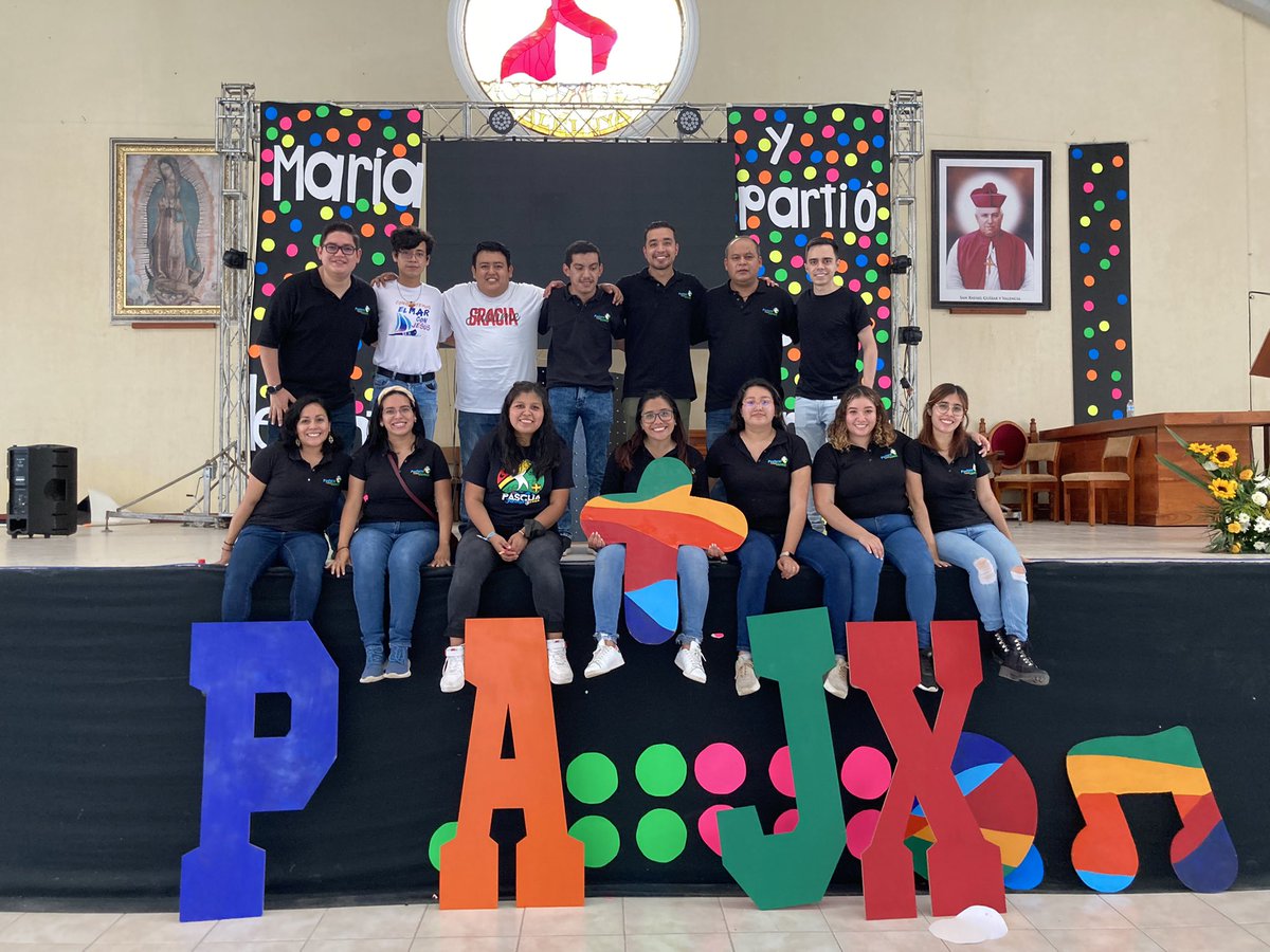 IglesiaXalapa's tweet photo. Este Domingo 14 de agosto de 2022 la Iglesia conmemora el día Nacional de la Juventud Católica Mexicana, en la Arquidiócesis Xalapa el equipo diocesano de Pastoral Juvenil que dirige el Pbro. Irineo Andrade Luna organizó una serie de actividades para celebrarlo. #DNJCM https://t.co/prr2m6L0yy