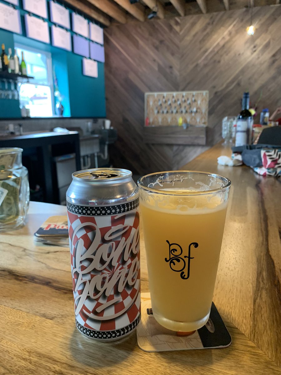 JSCOTHANEY's tweet photo. Checking out a #BoneZone Session IPA from Short Throw Brewing - Connecticut Beer in the mountains of NC at #Birdfoot Tap Room and Bottle Shop https://t.co/5GT5TCD46h