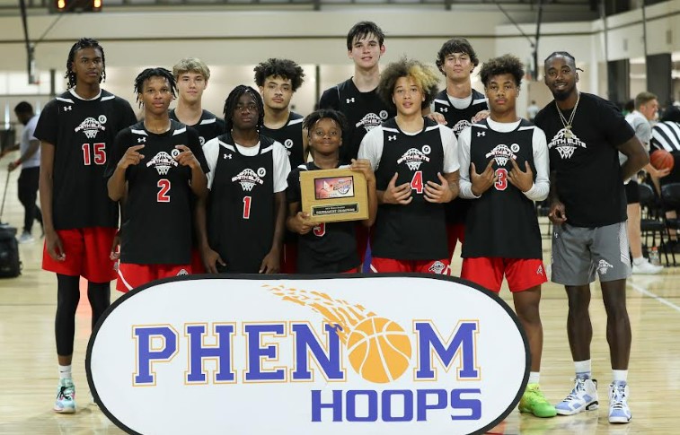 Congrats to Smith Elite 2024 Red for winning the 16u Division at the #PhenomSummerFinale