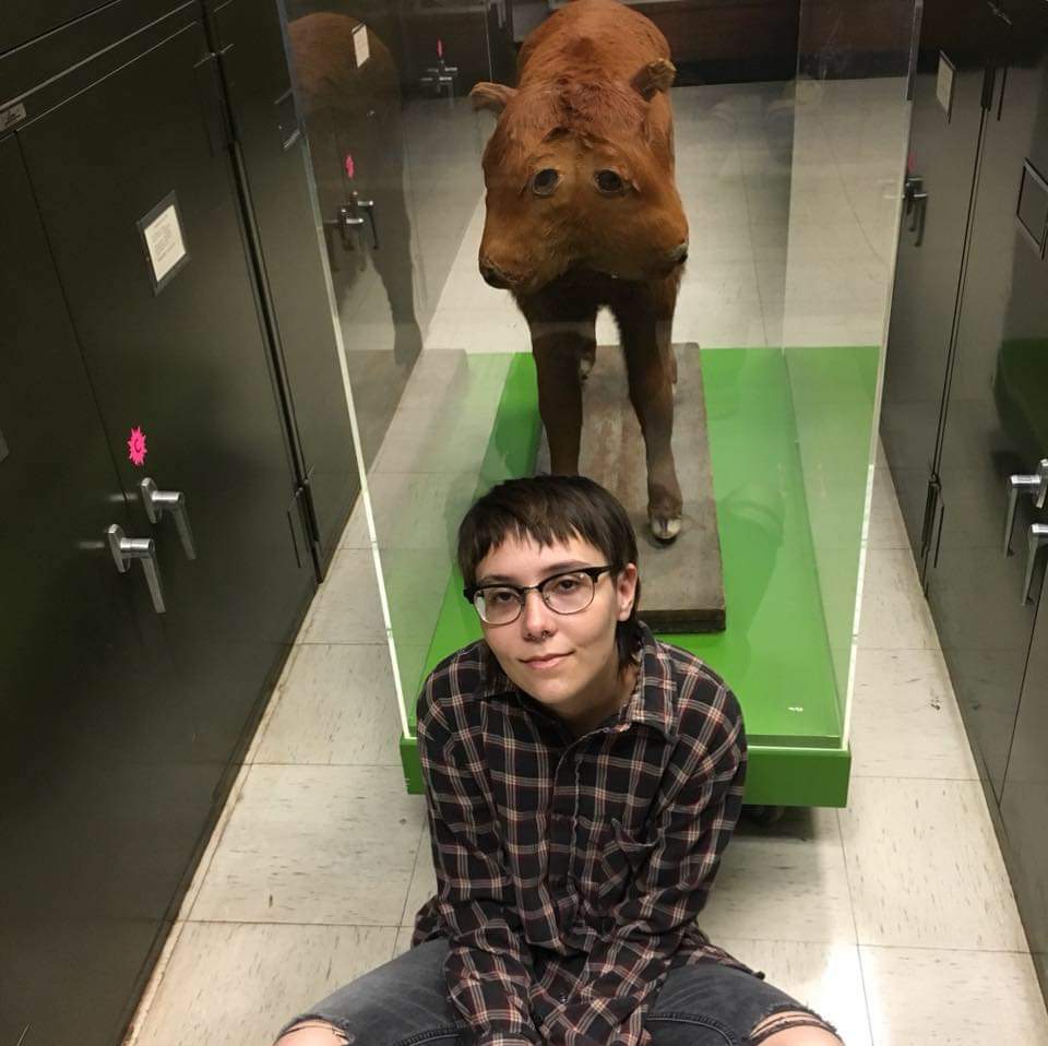 INCERTAESEDlS's tweet photo. friday was my last day at the museum so i have to commemorate my favorite guy https://t.co/yp5ZYNTfbr
