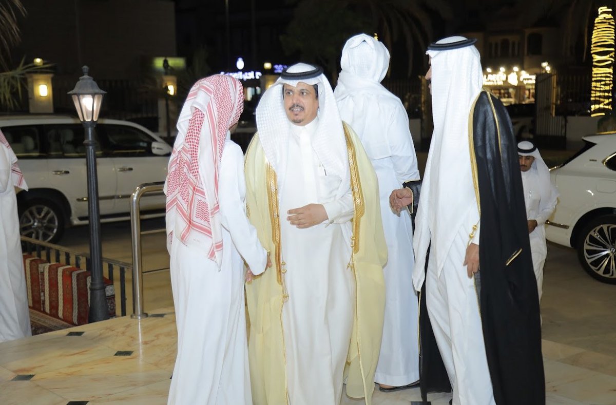 Otaibah_alhila's tweet photo. احتفل الشيخ : صنيتان الضيط 
بمناسبة زواج ابنه : فيصل بن صنيتان الضيط 
بحضور عدد من المشايخ والاعيان ووجهاء المجتمع وذلك ليلة امس .. https://t.co/R7ttlm8wi3