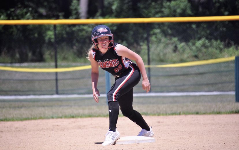 AbbyPit02202865's tweet photo. I’m so excited to announce my commitment to University of Wisconsin-River Falls to continue my Academic and athletic career! I wanted to thank all the coaches and teammates that I’ve had to help me achieve my goals! #GoFalcons @NapervilleDiam2 @UWRFSOFTBALL https://t.co/IMSq2Z9dBS