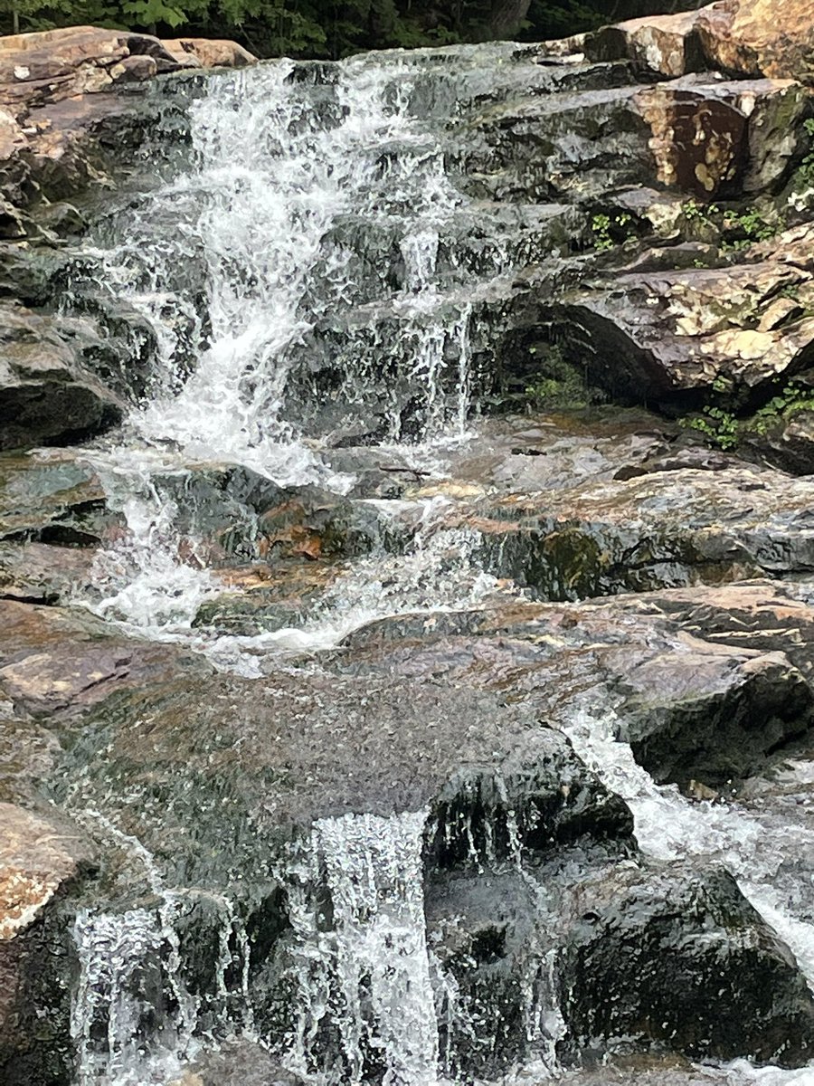 donmathewsbooks's tweet photo. My son and I took a morning hike around the Basin in the white mountains. The pictures donโt do the beauty justice.#exploreyourstate #whitemountains #nh #livefreeordie https://t.co/Onx9HRaTBe