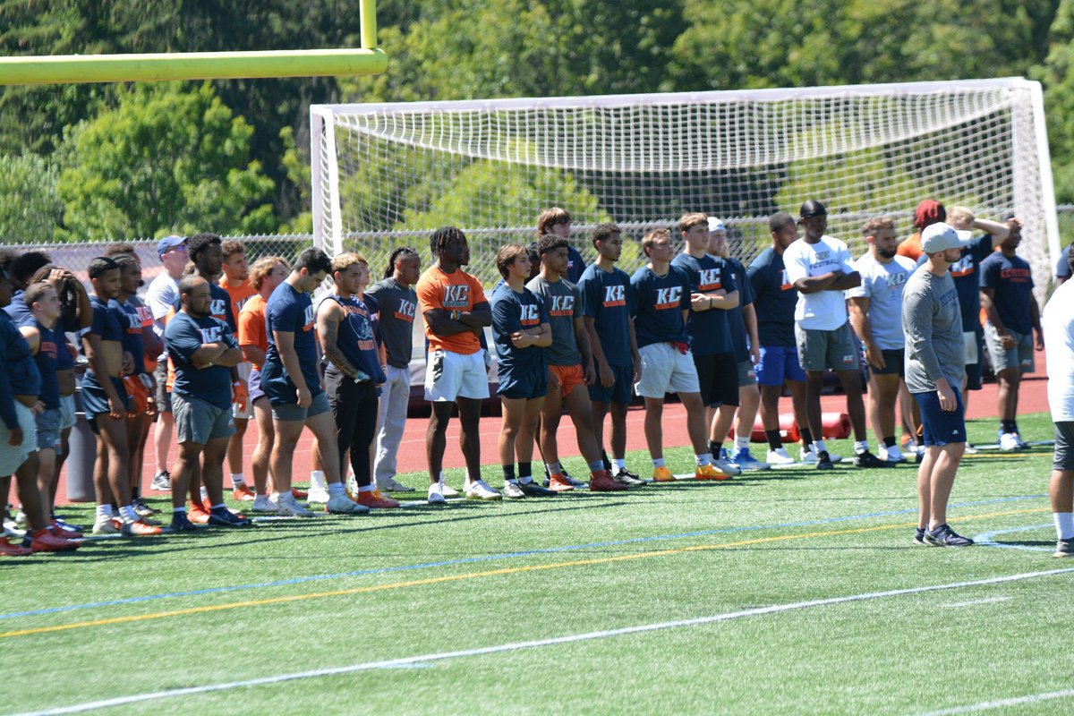 _Cmartin11's tweet photo. Week 1 camp✅ https://t.co/purBxqS6IM