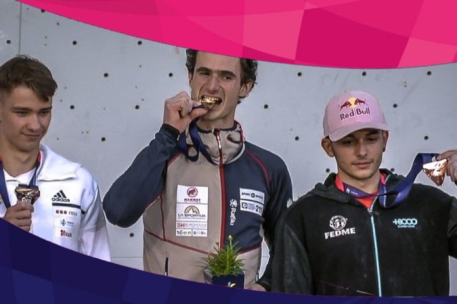 Con ganas de vivir muchas más medallas y grandes actuaciones de nuestros deportistas llegamos a los <a href="/Euro_Champs/">European Championships</a> con 3 medallas para España:

🥉<a href="/lilcabeSa/">me gustan los sabados</a> 👏🏼
🥈M2x <a href="/Rodriconde97/">Rodrigo Conde</a> / <a href="/AleixGPodium/">Aleix García Pujolar</a>
🥉M2- <a href="/jaimecanalejop/">Jaimecanalejop</a> / <a href="/JaviGarcia0610/">Javier García Ordóñez</a>

 ¡GRANDES! 👏🏼👏🏼

Mañana a vivirlo in situ 🥰