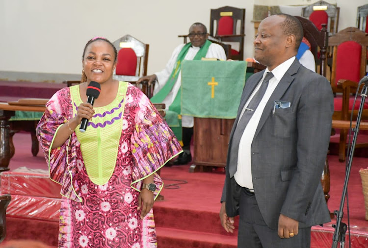 wishfmkenya's tweet photo. #ElectionKE KIRINYAGA 
"WE WON"
Wangui  Ngirici promises to challenge Waiguru’s win in court.
“We will pursue justice because I believe my victory was stolen. We have credible evidence because I believe we won fairly." Ngirici
Deep State
Chebukati
James Orengo
Tuju
Pauline
Ledama https://t.co/XuZjh4GoAs