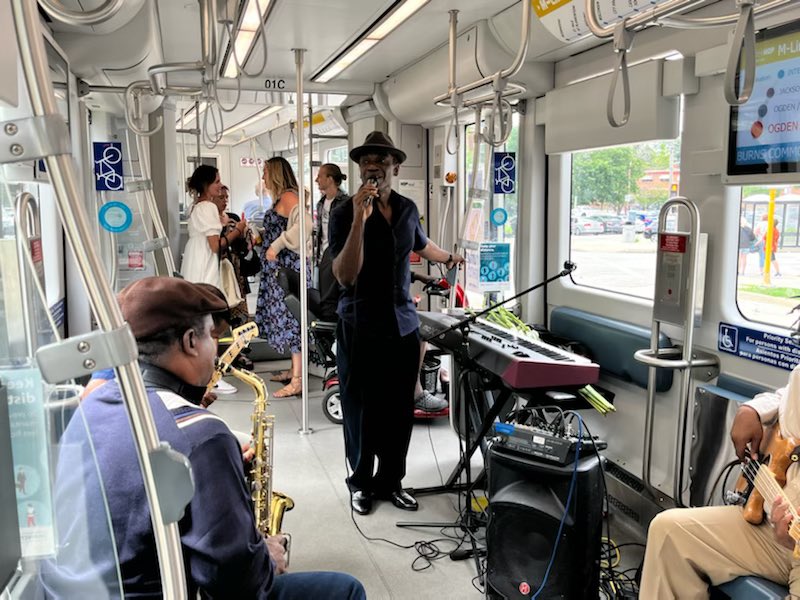 thehopmke's tweet photo. Music ✅
Free Hopsicles from @PetesPops ✅
#HopSummerNights are in full swing!
Join us on each Sunday this month from 4-6pm! #thehopmke https://t.co/f1ghyIx2Bp