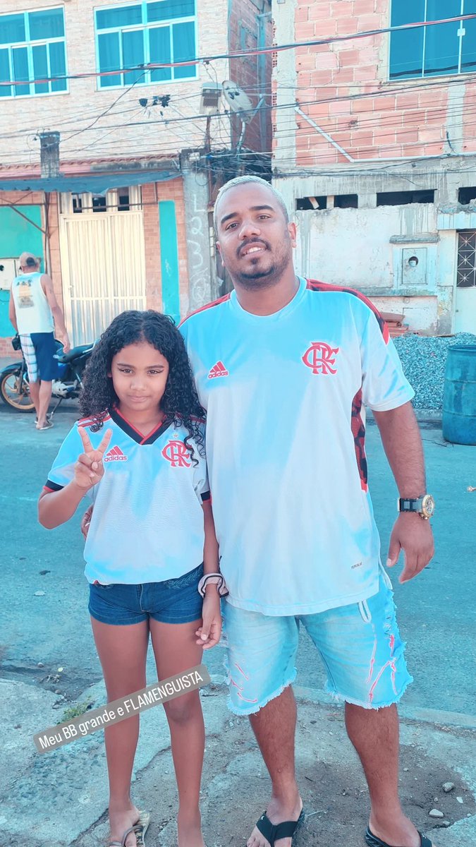 leonardo_baffa's tweet photo. O dia era pra ser meu mas deixo pra ela ... #filhota😍 https://t.co/3IcJrDyyHz