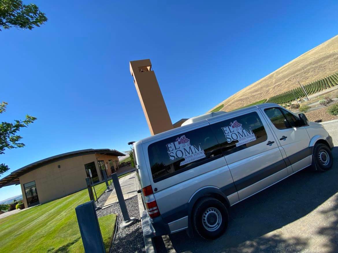 ElSommWineTours's tweet photo. Thanks Apryll, Jill &amp; Deb for touring with #ELSOMMWINETOURS. See you again soon! #CuteBootsandCowgirlHats #ELSOMMThreesCompany #ELSOMMGirlsTrip #Cheers ✌🏾🚍🍷 @KionaWine @FidelitasWines @colsolare #LongshipCellars #TheBradleyTC #RedMtnAVA #TriCitiesWA #WAwine  #WeTourDifferent https://t.co/Pg5r7vBa5m