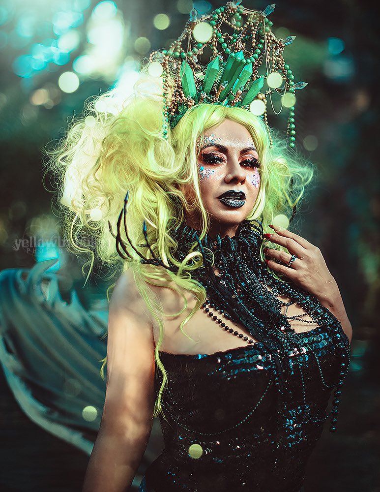 effin_lady's tweet photo. Aphrodite
What men call vanity, I call divinity.
What men call lust, I call power.
I was born of the sea
and I shall show
no mercy. 🔮 #darkgoddess #latina #siren #mermaid #sirena #roguemuse #merwitch #bruja #witchcraft #goddess #sundayservice https://t.co/aTEPTWePm2