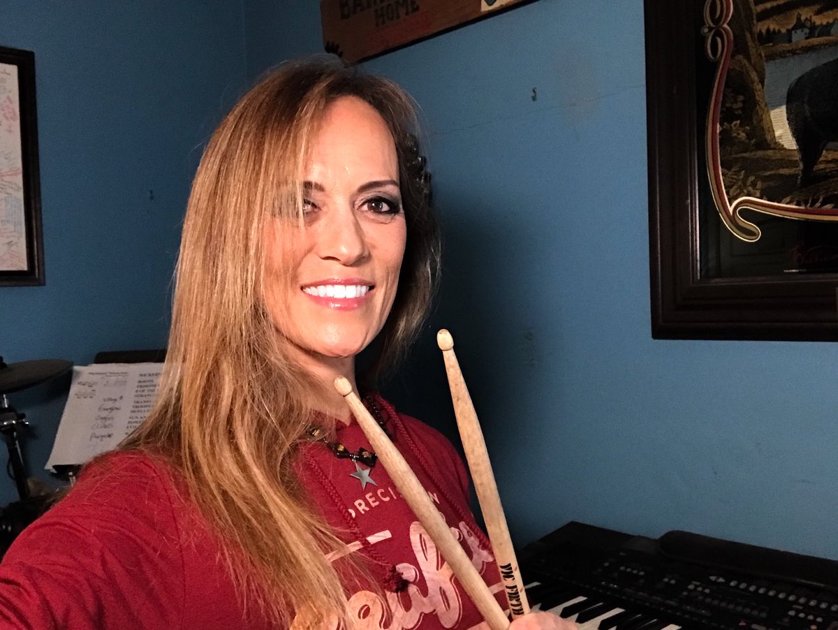 Interview complete! Time to DRUM! :-D ♥️