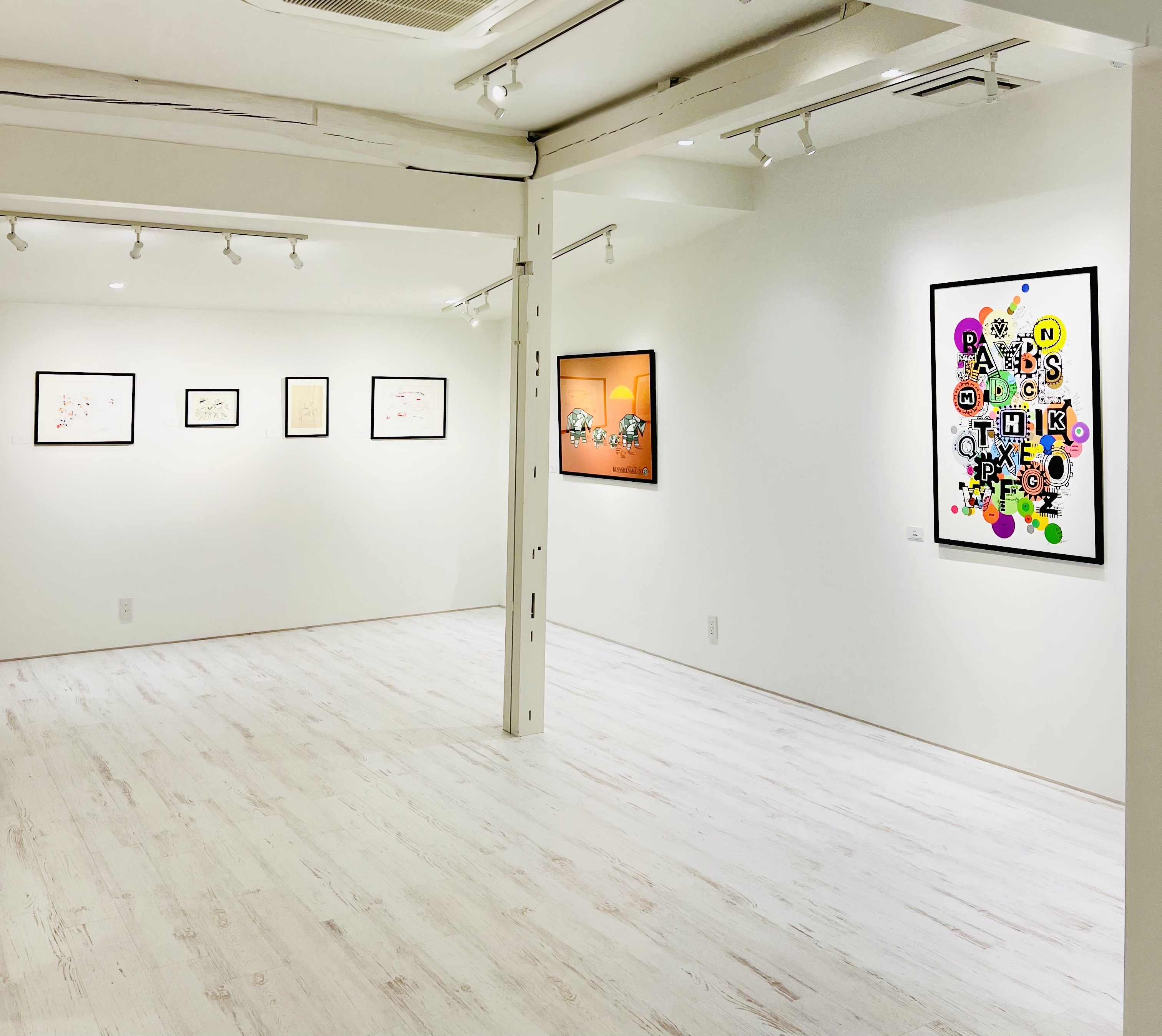 2024年のクリスマスの特別な衣装 GALLERY ART KINASHI GION X / (@kinashi_gallery) タレント・お笑い芸人