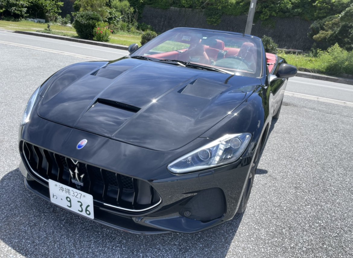 1_Ace_p's tweet photo. マセラティグランカブリオ初めて
運転したけどエンジン音や走りの
爽快感は半端なかったです😂

星なんて柄じゃ無いけど綺麗すぎて
マジでビビった笑

また行きます、宮古島😇 https://t.co/Q2K0RSQAt0