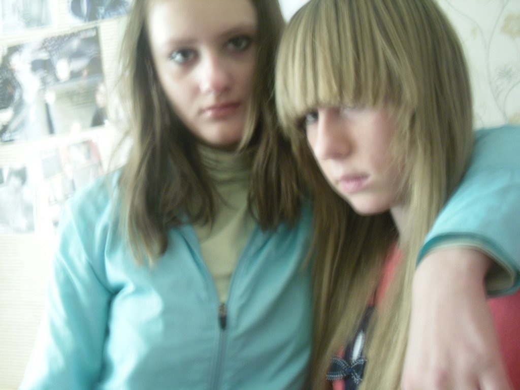 Кринж - это вспомнить гопников-дноклов, а от фоток веет теплом и временами, когда у меня были бездетные друзья, с которыми можно было видеться хоть каждый день