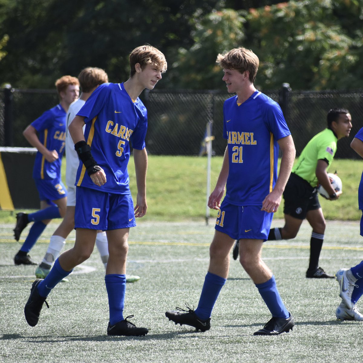 Peep the weekend! 👀