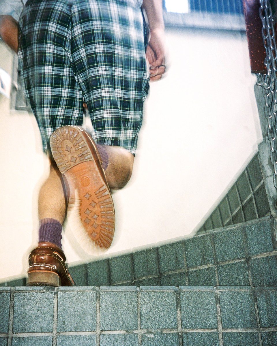 Timberland_JPN's tweet photo. 「当時からデザインにおいてブレることのない不朽のカッコ良さでありながらも、どの時代のファッショ ンでも色褪せることなくハマってくれる。」

📸 : kanta
photograph : Ryo Sato

https://t.co/hcia60hEzc 

#GenerationBoat #ボートシューズ #モカシン #デッキシューズ https://t.co/l4TwFi6Mi5