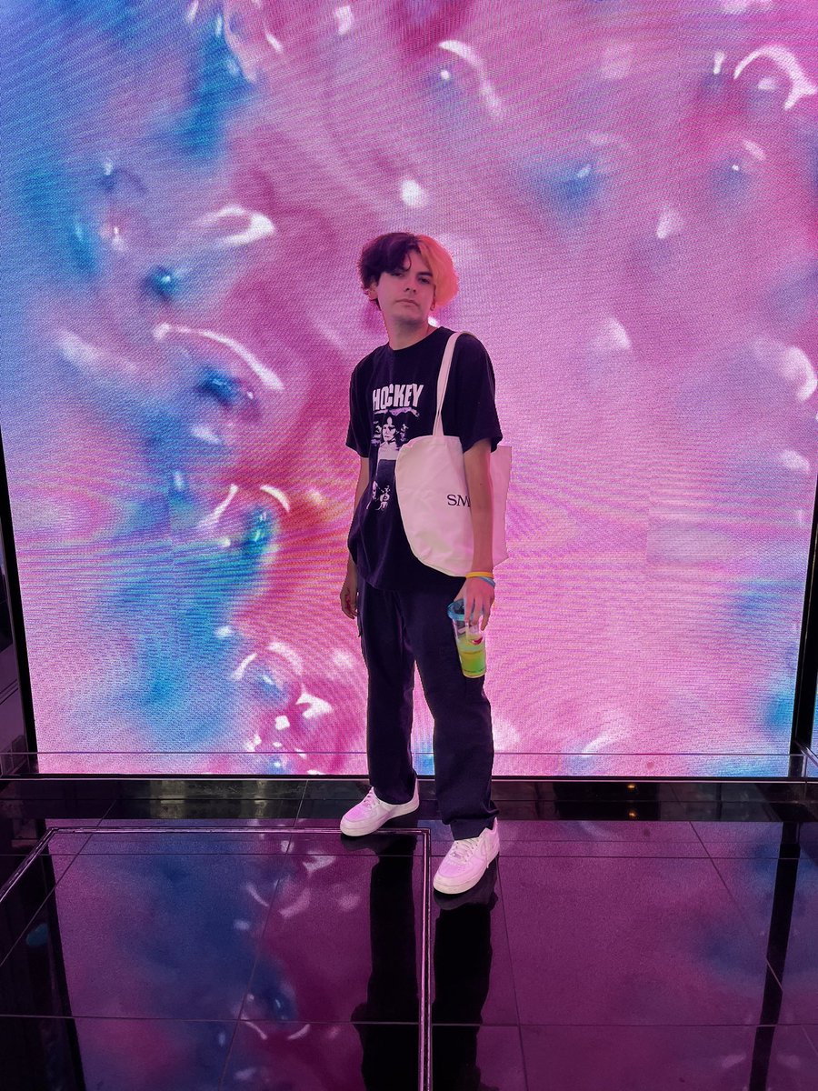 devon_ruiz714's tweet photo. NOSTYLIST.mp4 https://t.co/4kVTsRpIYS