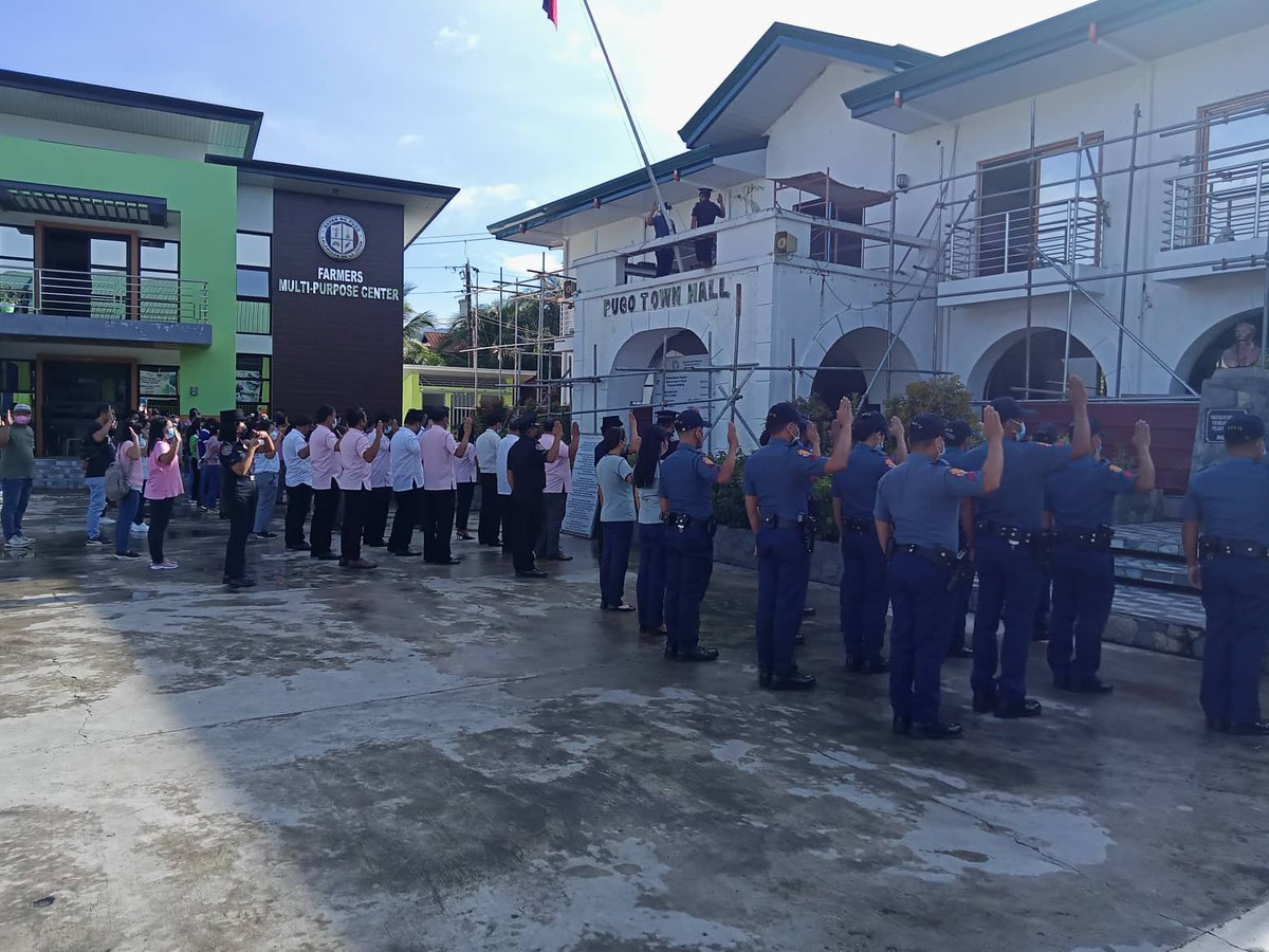 pugomps's tweet photo. On August 15, 2022 , personnel of Pugo Police Station led by PCPT MAYLA PERLA GAVINA, DCOP,  together with the BFP, LGU headed by Hon. Mayor Kurt M Martin and municipal employees attended the traditional Monday Flag raising  held in front of Municipal ground https://t.co/UT7xhsEmG2