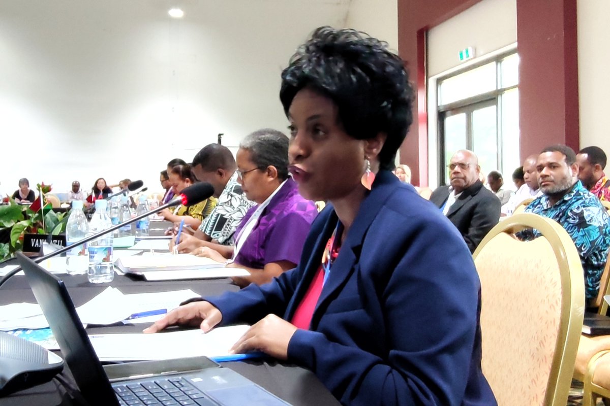 UNDP_Pacific's tweet photo. At the recent @ForumSec #FEMM2022 in Vanuatu π»πΊ, @UNDP_Pacific Deputy Resident Rep, @Yemesrach16 announces UNDP's partnership to support the #2050Strategy for the Blue Pacific Continent in:
β«οΈ Financing for Resilient Development
β«οΈ Public Financial Management &
β«οΈ Blue Economy https://t.co/n1Kl4lKBIi