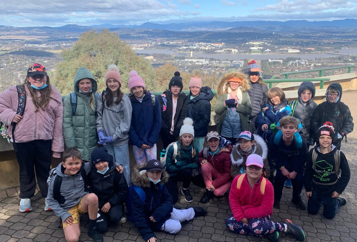 CromerPublic's tweet photo. Our Yr 5 Campers are having a lovely time on their way down to Canberra! https://t.co/0qF7BZGI5y