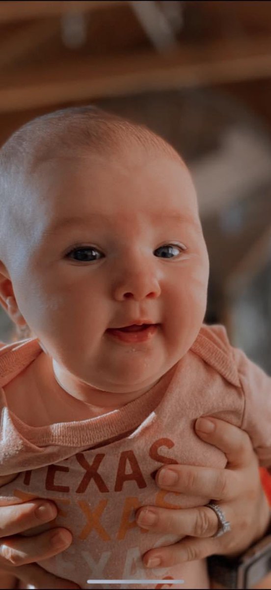 vonfeldt_bailey's tweet photo. i’m convinced i have the prettiest baby on this planet🥺 my sweet ila💗 https://t.co/XeRm6dCWE0