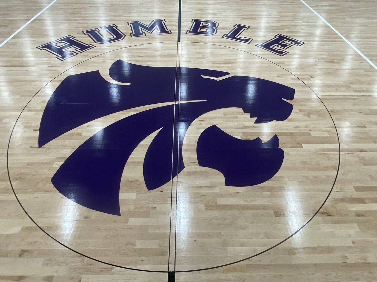 Humblebball's tweet photo. There’s no place like home!
Thank you @HumbleISD, @HumbleISD_Ath, @HumbleISD_HHS, and community. Let’s GOOOOOO!!! 
#CAT100 #FAM1LY #HHSNEXTLEVEL 
@blitzemD @MrCosby_HHS @CoachCReid https://t.co/lImo9vkE2N