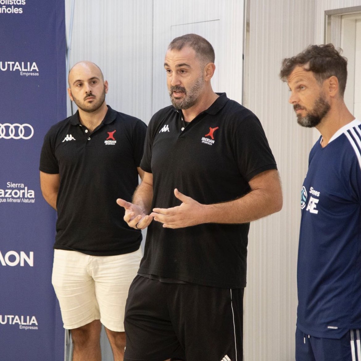 acea_ngel's tweet photo. Un placer poder compartir en la tarde de hoy en sesiones @afefutbol , con @IberianSportech en la evaluación de nuestros chicos con @the_NordBord @forcedecks @The_ForceFrame y @TMGBMC . Agradecido a @lea_buri y Juanlu Núñez 👌🏻 https://t.co/fQHEOOlAgb