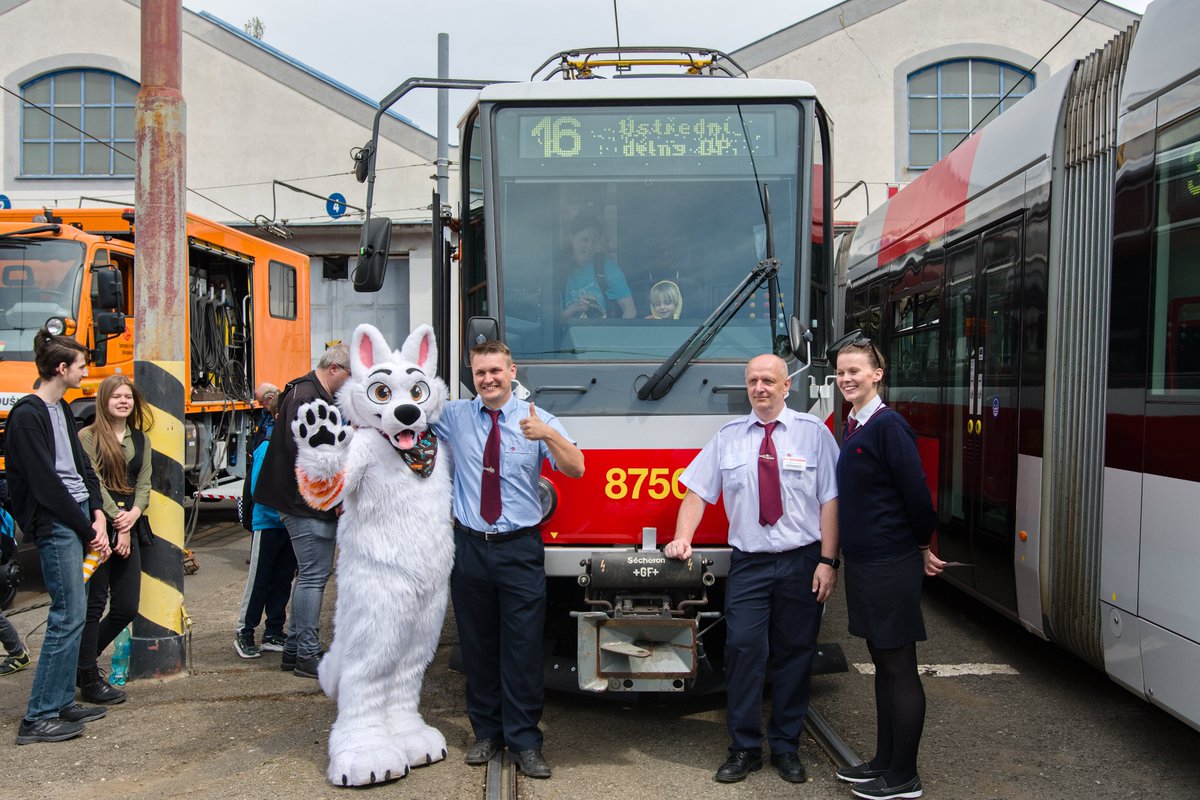 B_railway_dog's tweet photo. I might not have had the chance to go on a T6A5 tram yesterday, but I do have a photo with one at least! 

And together with a lovely Prague transportation crew too. 😊😁🚋

📸 @Abit_Gray 

#Prague #Tram #Tramvaj #Praha #Fursuit #Fursuiting https://t.co/GsQ4lFA2fN