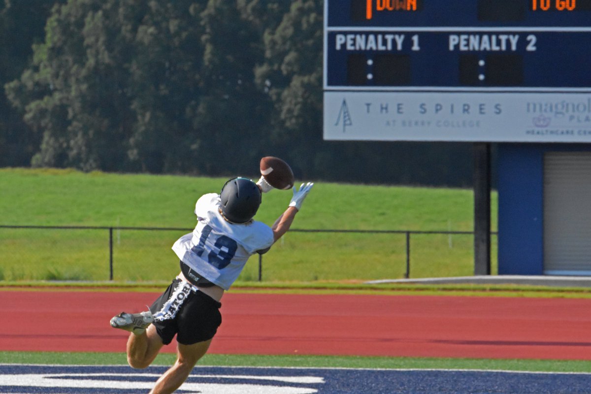 CartersvilleFB's tweet photo. @Jray848 already showing off his big play ability for @BerryFootball. Proud of you! #CanesPlayOnSaturday https://t.co/EgU6h7lLuQ