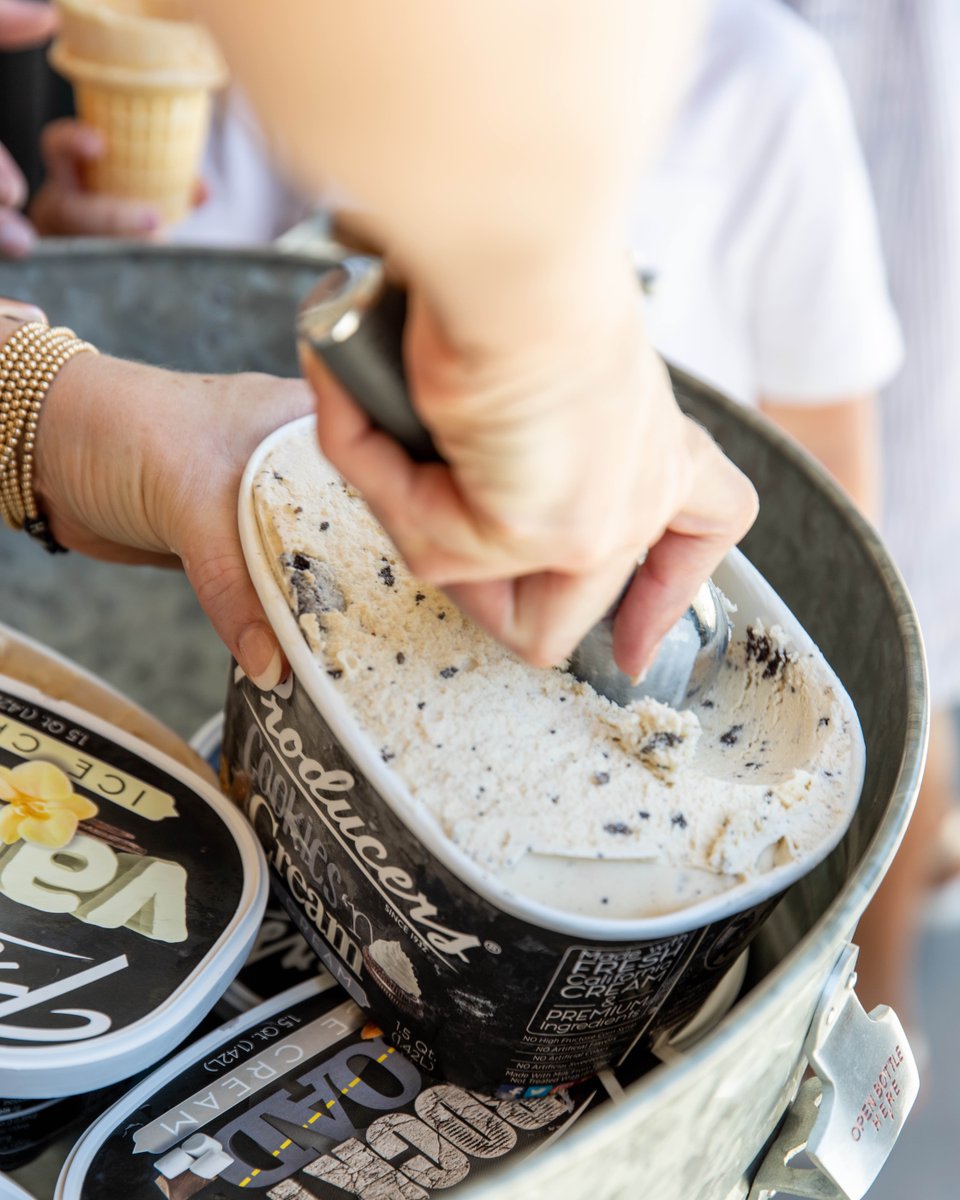 Are you a one-scoop or two-scoop kinda person?! 🍨
.
.⁠
.⁠
#producersdairy #producers #fresno #icecream #icecreamlover #icecreamscoop #californiadairy #dairy #realcaliforniamilk