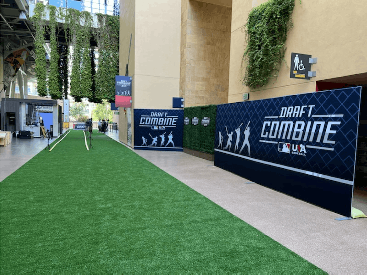 w2wsport's tweet photo. On a scale from 1 to 10, we give this field a 20🔥

We want to take a moment to thank @mlb and @usabaseball for trusting in our work, and @mondosportusa and @nexxfield for always showing up 😉 We had the best time, and we hope to work together again soon💪🏽⚾💙
 
#W2Wsport https://t.co/TjOnfEWv7z