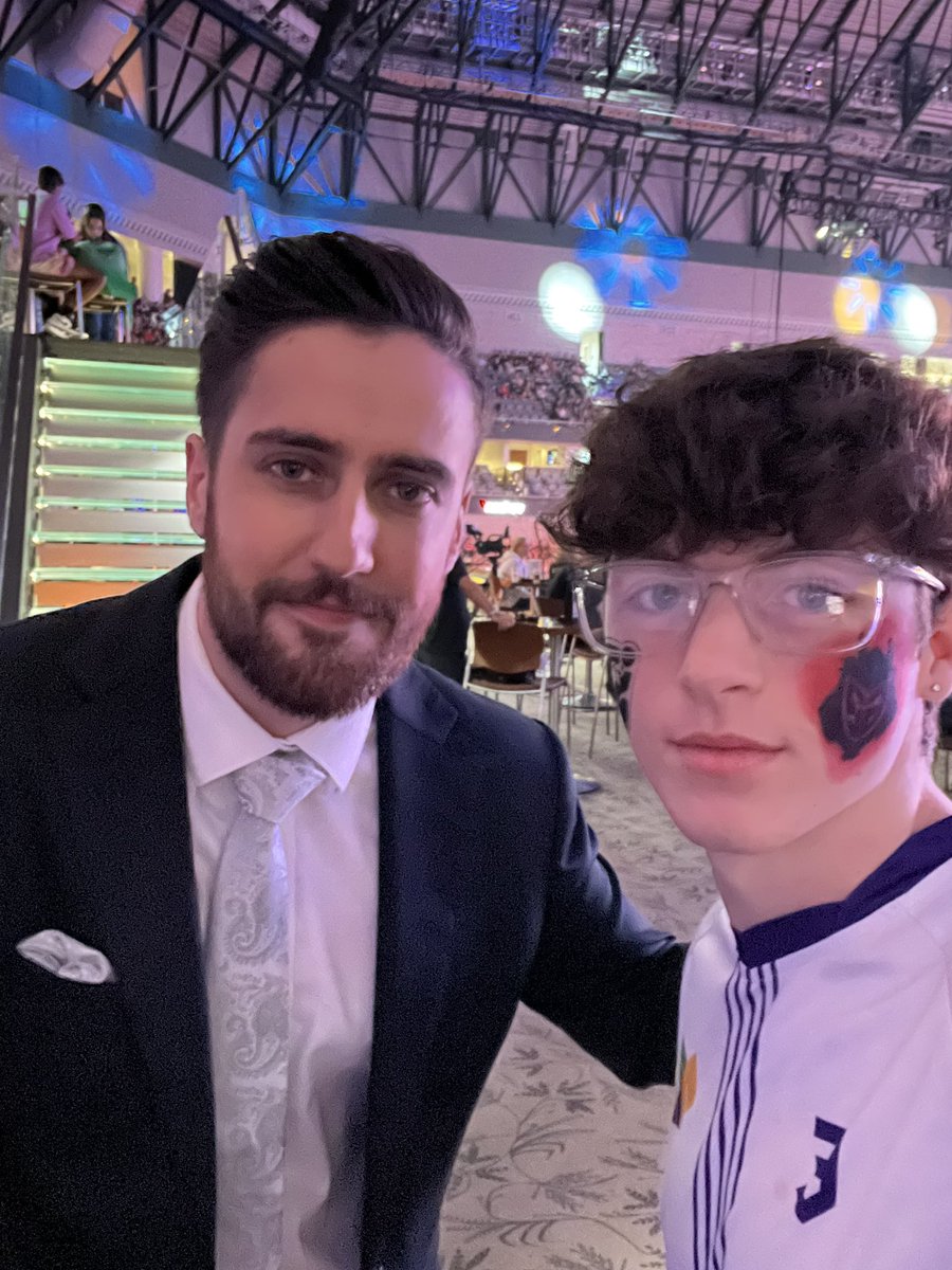 Orb1ttt_'s tweet photo. Love this guy @JohnnyBoi_i https://t.co/ilSEucvDrG