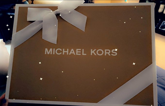 So thankful for a fan who sent me a cute gift 🥰 https://t.co/BJ7aJMVgvu