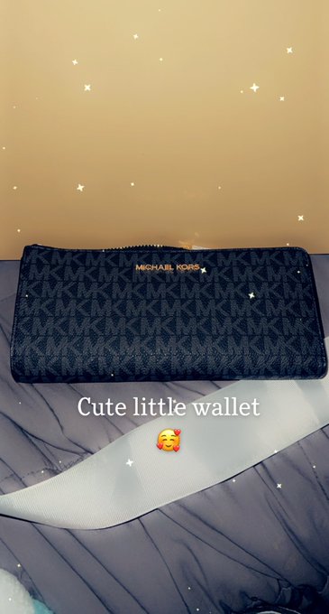 So thankful for a fan who sent me a cute gift 🥰 https://t.co/BJ7aJMVgvu