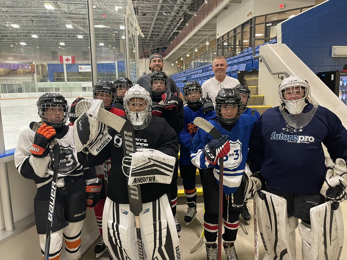 BrandonRodzcar's tweet photo. There is something to be said about what a home town hero means to our community Thank you to our hometown hero @snookoreilly Ryan O’Reilly and one of my all time favourite players and playmakers @theadamoates Adam Oates for taking the time to inspire our kids. https://t.co/Ox5rof5O9t