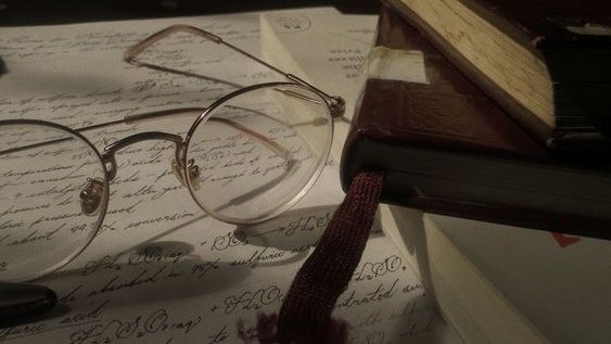 gabstudyacc's tweet image. ♡ new to #studytwt! 

    → Gabi, ela/dela, infj 
    → pt-br &amp;amp; eng
    → Meta: cursar psicologia na Dinamarca
    → Objetivo: ter maior foco nos estudos &amp;amp; 
                          buscar o autoconhecimento

+ infos no meu carrd!

[ ♡ + ↻ = moot! ]