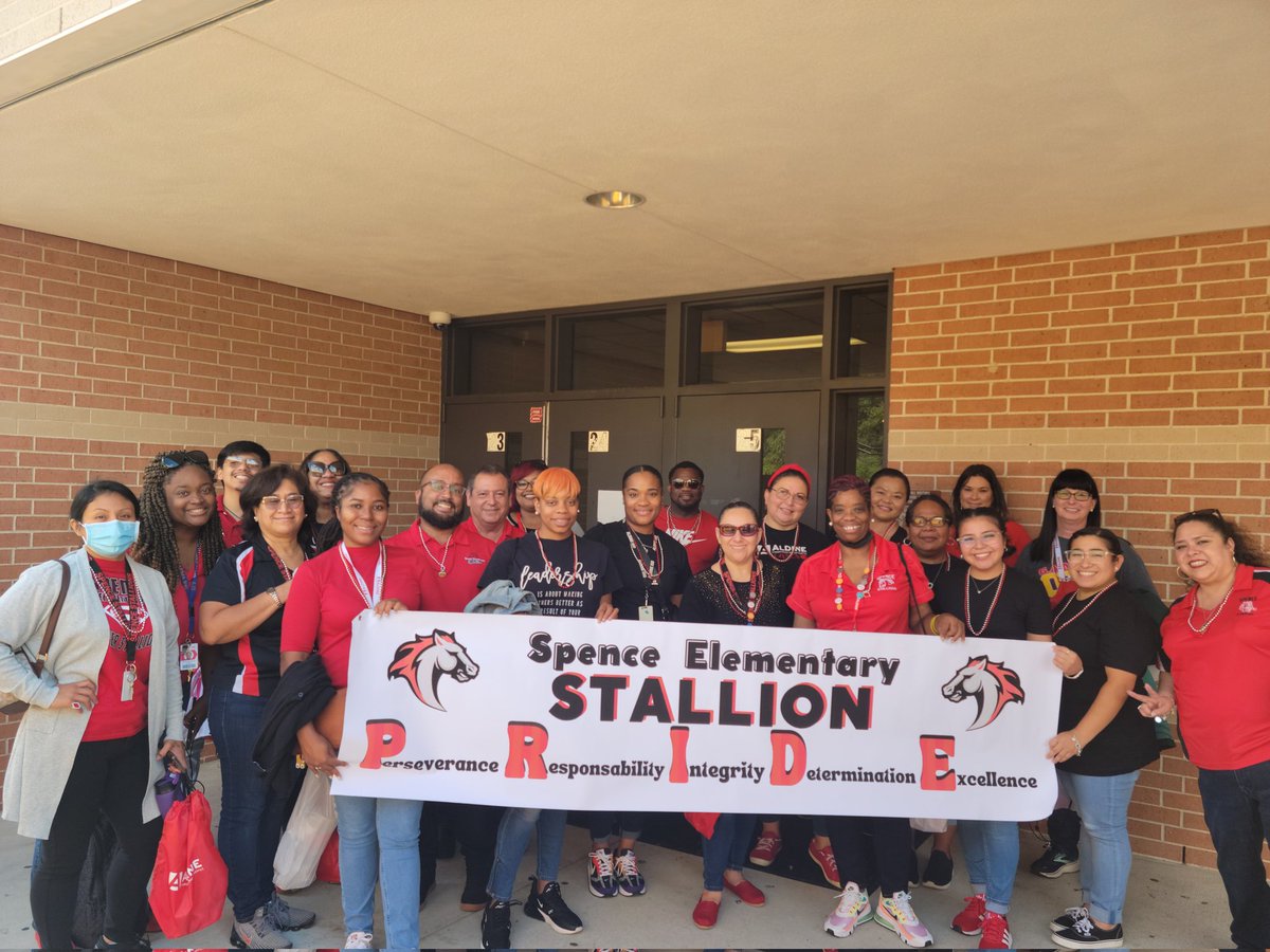 DrKAuguste's tweet photo. I am beyond excited to lead this wonderful group of educators this year. #SpencePRIDE #changetheNarrative #lightscameralearn https://t.co/uhE9unBKd6