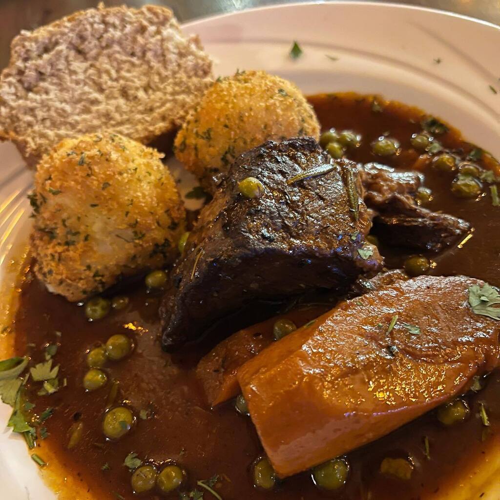 Eat With Dan tweet media