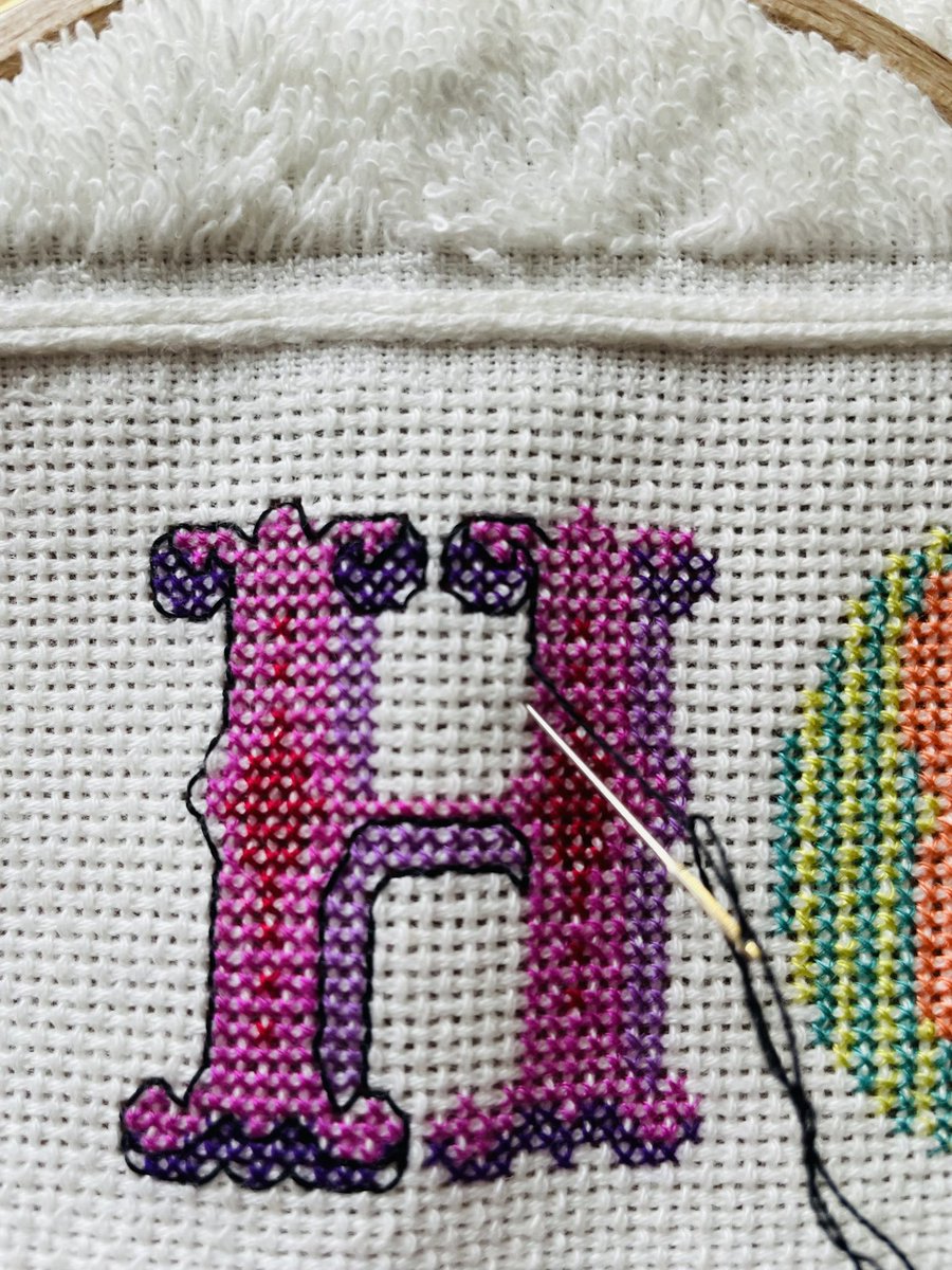 gogh_729's tweet photo. 🪡
day4
#home
#ricodesign
#刺繍
#crossstitch
#クロスステッチ
#stayhome
#embroidery
#자수를 놓다
2022年8月15日 https://t.co/AWl2NXqMfE