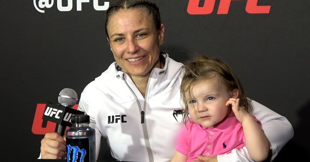 Nina Nunes explains UFC retirement, hopes for second daughter with Amanda Nunes 

UFC #UFC274 #UFC274  #MMA  Dana White #Boxing Conor McGregor #wrestling Khabib #fight Khamzat Chimaev https://t.co/JoR5qOcY1C