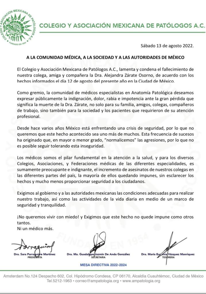 DrPacoMoreno1's tweet photo. No debemos acostumbrarnos a escuchar diariamente historias como la de Alejandra Zarate.
El gremio médico ha sufrido con la pandemia por #COVID19, por la inseguridad que vive el pais y el desprecio de las autoridades.
Estudiantes, pasantes y médicos exigimos respeto y seguridad. https://t.co/64nWLkvlU7