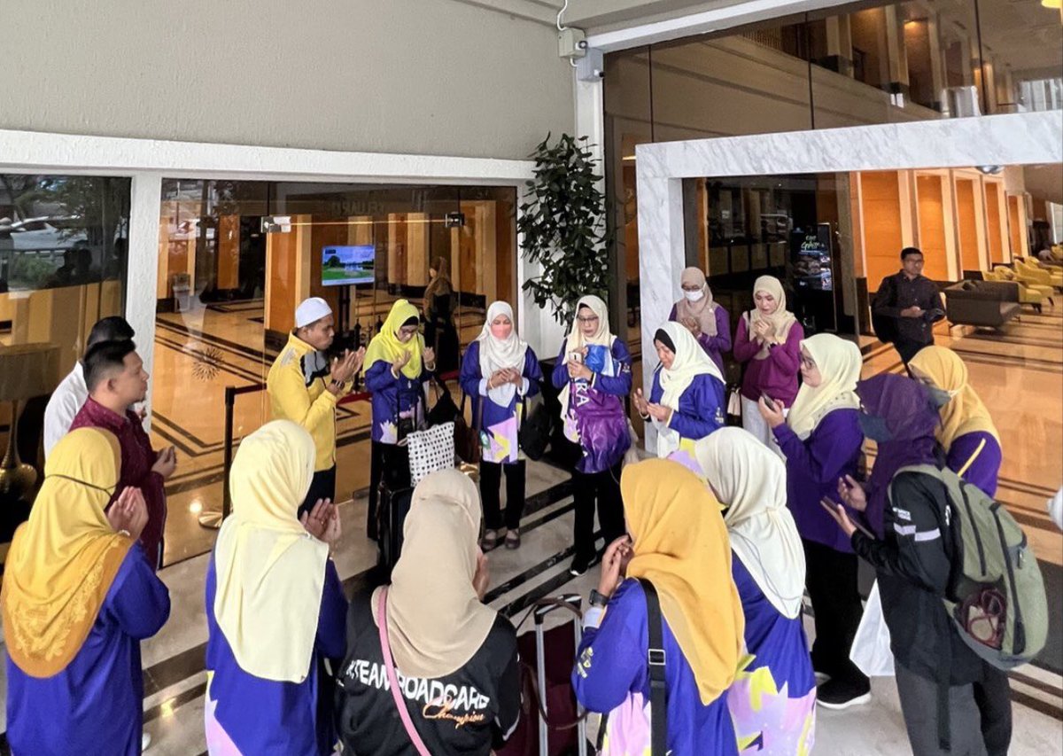 Ir. Ust. Hazery tweet media